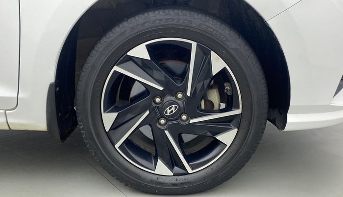 2020 Hyundai Verna SX (O) 1.0 TURBO DCT, Petrol, Automatic, 29,708 km, Right Front Wheel