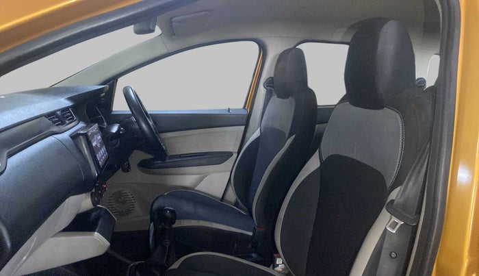 2020 Renault TRIBER RXE MT, Petrol, Manual, 27,002 km, Right Side Front Door Cabin