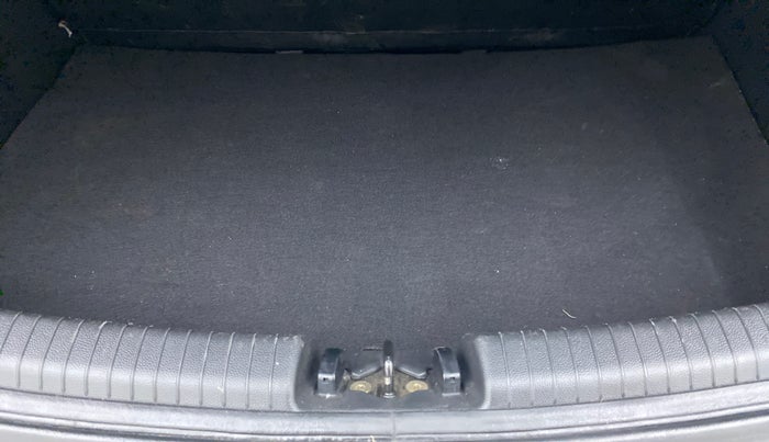 2019 Hyundai Grand i10 SPORTZ 1.2 KAPPA VTVT, Petrol, Manual, 46,622 km, Boot Inside