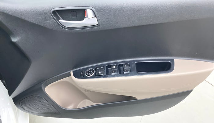 2019 Hyundai Grand i10 SPORTZ 1.2 KAPPA VTVT, Petrol, Manual, 46,622 km, Driver Side Door Panels Control