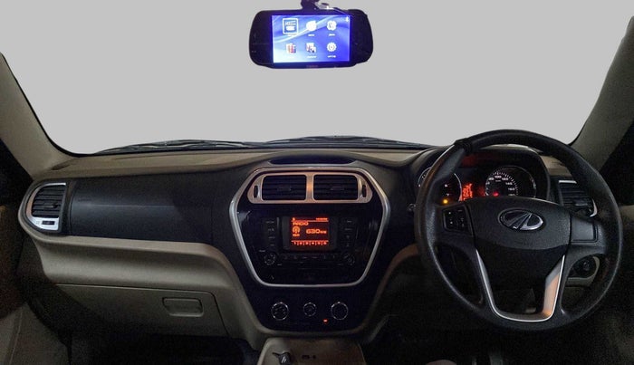 2015 Mahindra TUV300 T8 AMT, Diesel, Automatic, 98,637 km, Dashboard