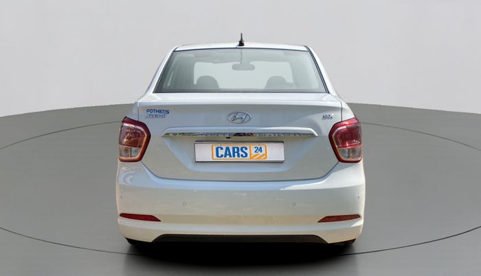 2017 Hyundai Xcent SX 1.2, Petrol, Manual, 13,852 km, Back/Rear