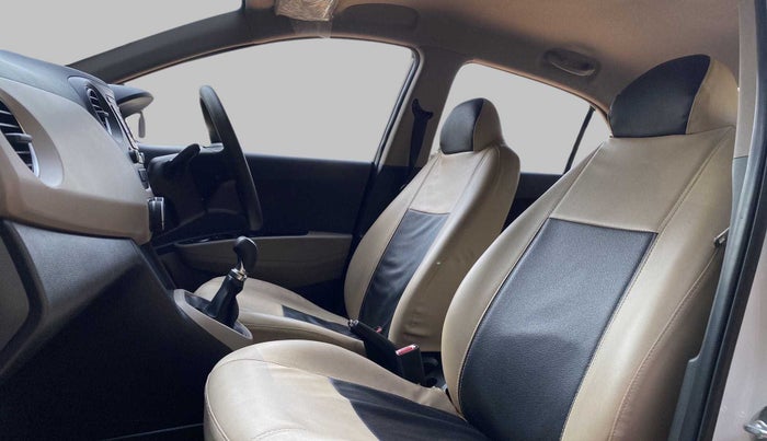 2017 Hyundai Xcent SX 1.2, Petrol, Manual, 13,852 km, Right Side Front Door Cabin