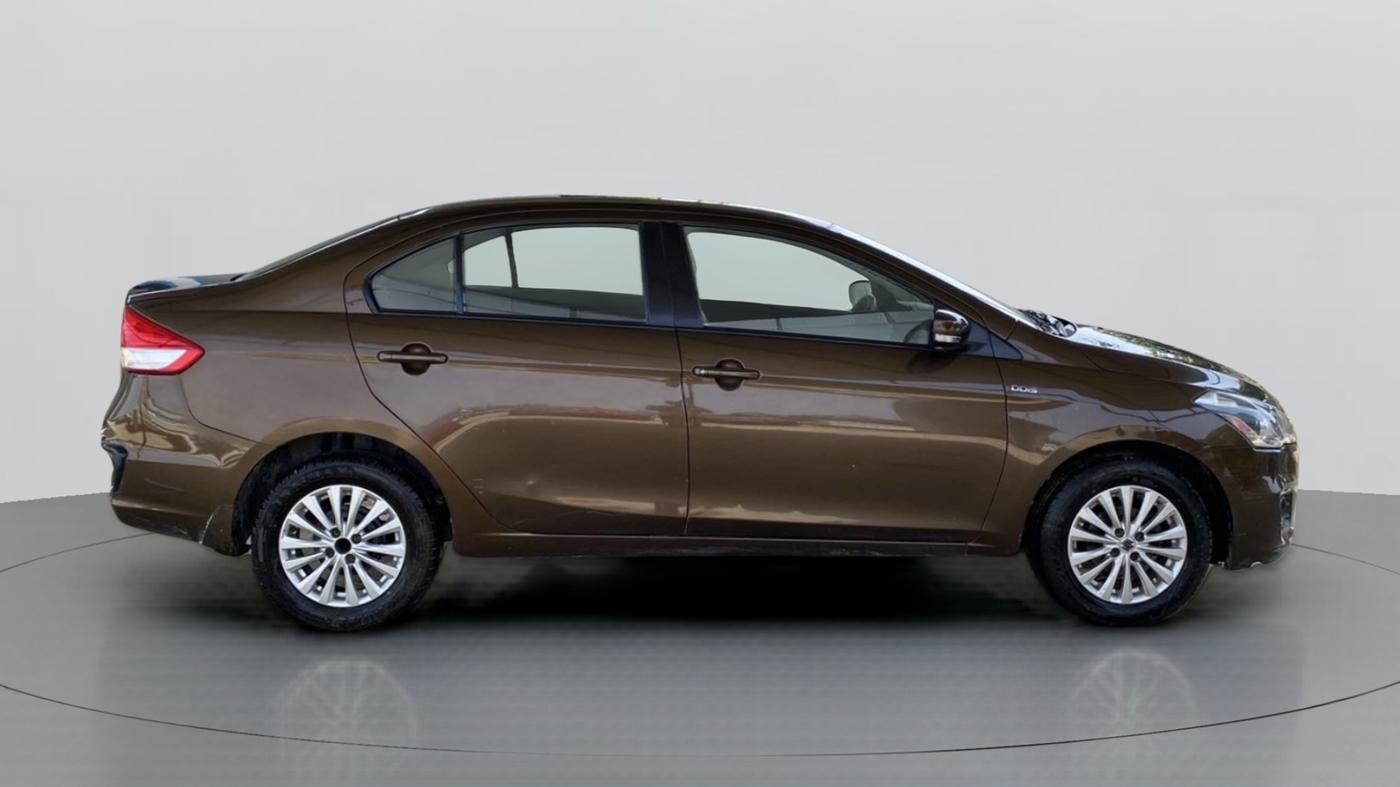 2015 Maruti Ciaz VDI+ SHVS, Diesel, Manual, 86,546 km, Right Side View