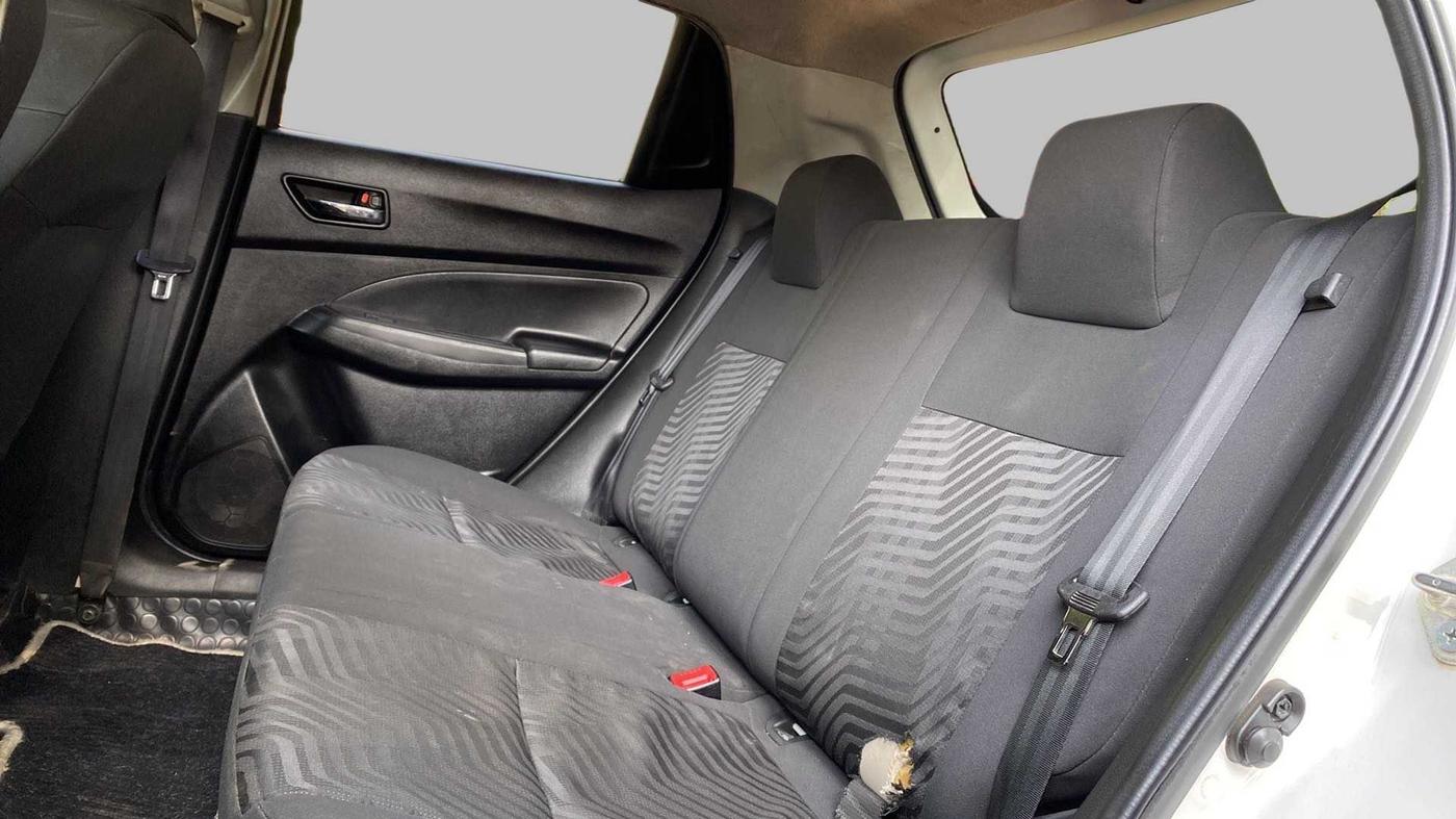 2018 Maruti Swift VXI, Petrol, Manual, 84,823 km, Right Side Rear Door Cabin