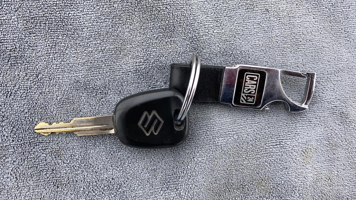 2019 Maruti Alto K10 VXI, CNG, Manual, 31,708 km, Key Close Up
