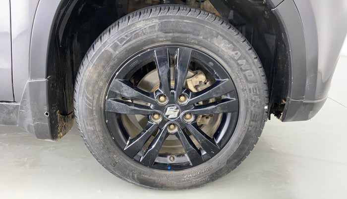 2018 Maruti Vitara Brezza ZDI PLUS AMT, Diesel, Automatic, 61,669 km, Right Front Wheel