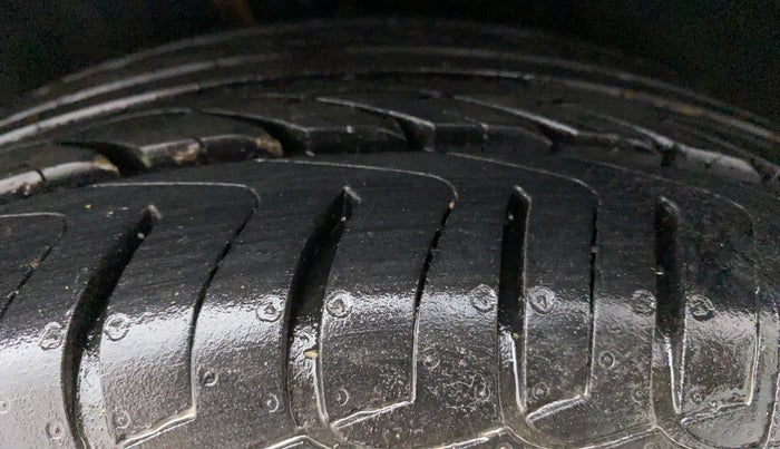 2019 Ford Ecosport TITANIUM + 1.5L PETROL AT, Petrol, Automatic, 13,520 km, Left Rear Tyre Tread