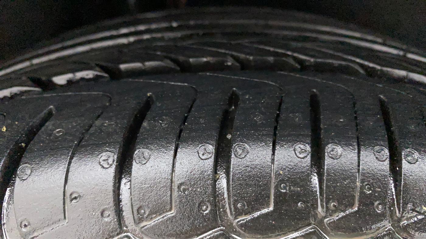 2019 Ford Ecosport TITANIUM + 1.5L PETROL AT, Petrol, Automatic, 13,520 km, Right Rear Tyre Tread