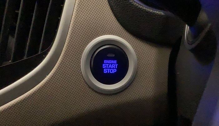2017 Hyundai Creta SX PLUS AT 1.6 PETROL, Petrol, Automatic, 68,408 km, Keyless Start/ Stop Button