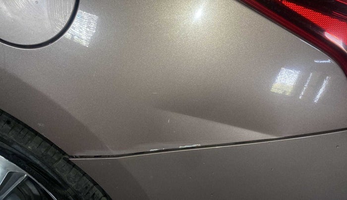 2019 Hyundai Verna 1.6 VTVT SX + AT, Petrol, Automatic, 47,944 km, Left quarter panel - Minor scratches