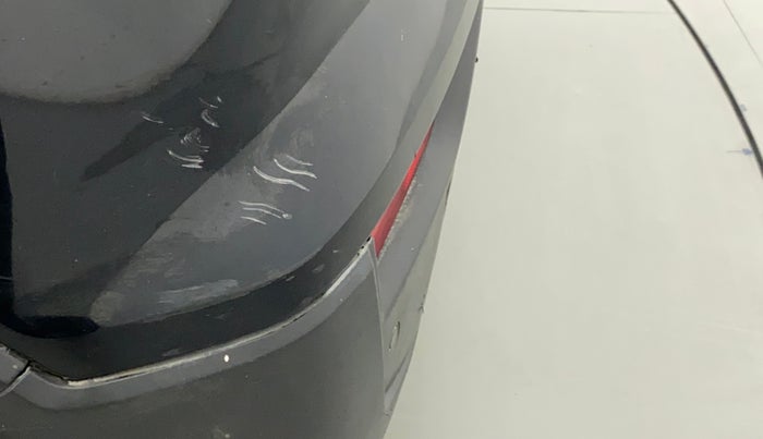 2019 Mahindra XUV300 W8(O), Diesel, Manual, 86,652 km, Rear bumper - Minor scratches