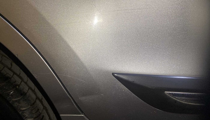 2017 Maruti Baleno DELTA CVT PETROL 1.2, Petrol, Automatic, 63,633 km, Right rear door - Minor scratches