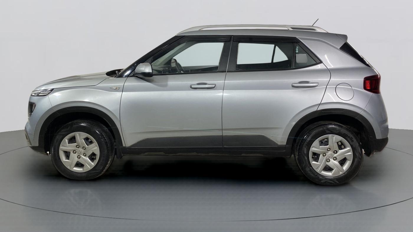 2021 Hyundai VENUE S 1.2, Petrol, Manual, 26,739 km, Left Side