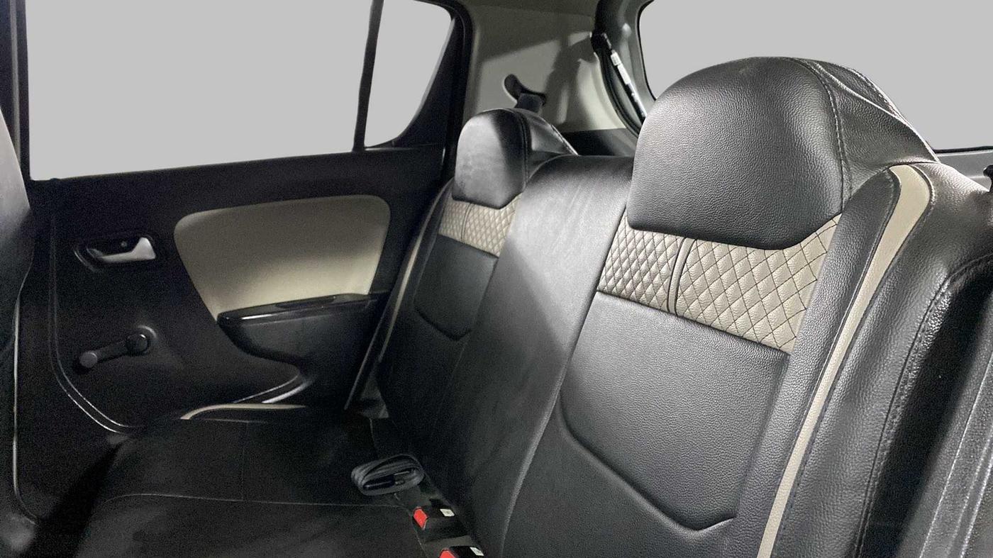 2021 Maruti Alto LXI, Petrol, Manual, 10,900 km, Right Side Rear Door Cabin