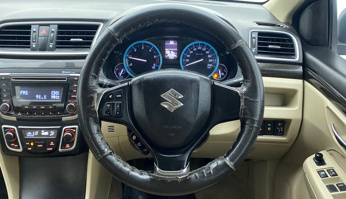 2016 Maruti Ciaz VDI+ SHVS, Diesel, Manual, 85,890 km, Steering Wheel Close Up