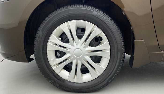 2016 Maruti Ciaz VDI+ SHVS, Diesel, Manual, 85,890 km, Left Front Wheel
