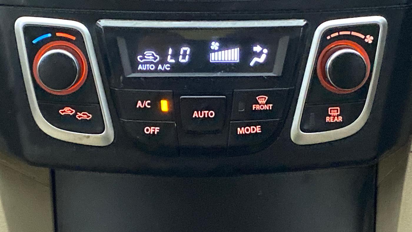 2016 Maruti Ciaz VDI+ SHVS, Diesel, Manual, 85,890 km, Automatic Climate Control