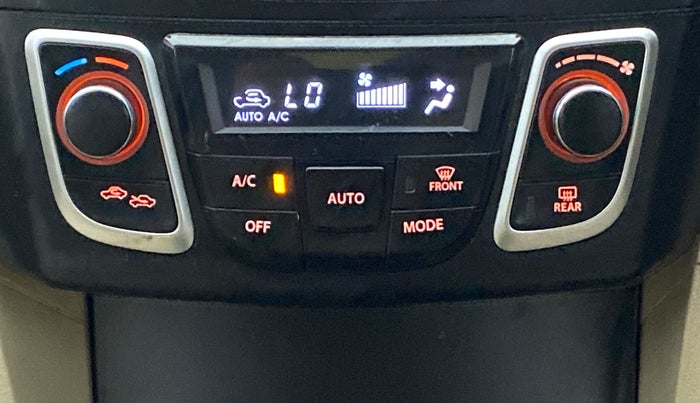 2016 Maruti Ciaz VDI+ SHVS, Diesel, Manual, 85,890 km, Automatic Climate Control