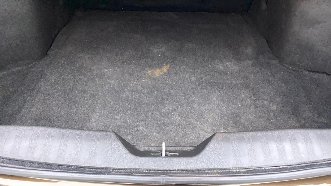 2016 Maruti Ciaz VDI+ SHVS, Diesel, Manual, 85,890 km, Boot Inside