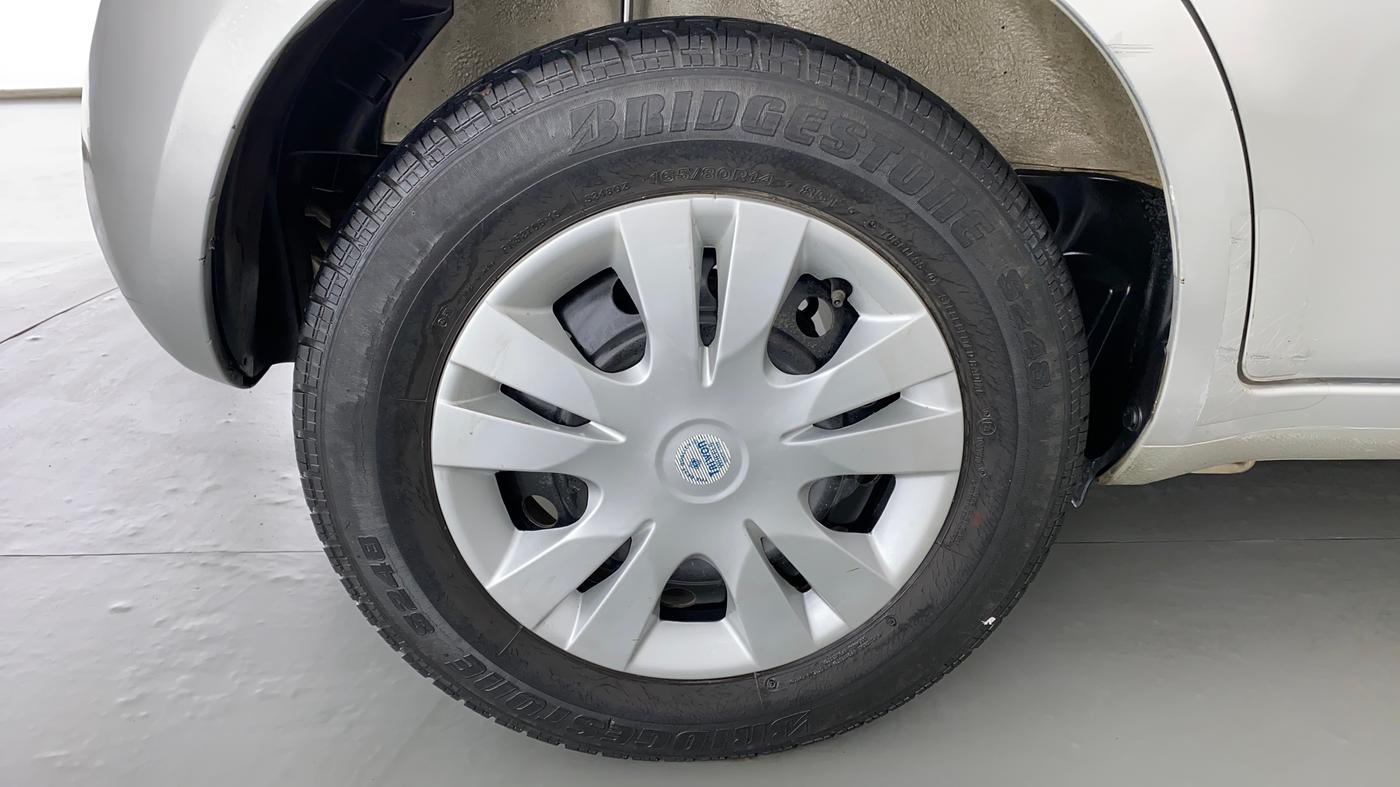 2012 Maruti Ritz VXI, Petrol, Manual, 41,115 km, Right Rear Wheel