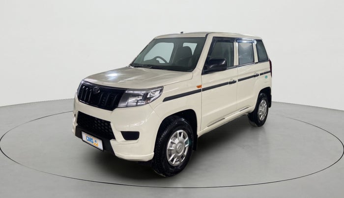 2022 Mahindra BOLERO NEO N 4, Diesel, Manual, 3,844 km, Left Front Diagonal