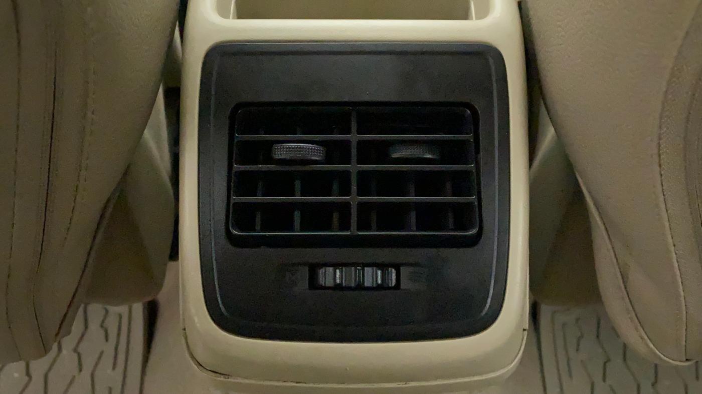 2022 Maruti Dzire ZXI AMT, Petrol, Automatic, 47,778 km, Rear AC Vents
