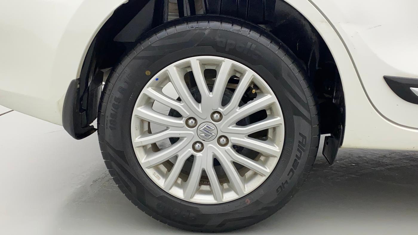 2022 Maruti Dzire ZXI AMT, Petrol, Automatic, 47,778 km, Right Rear Wheel