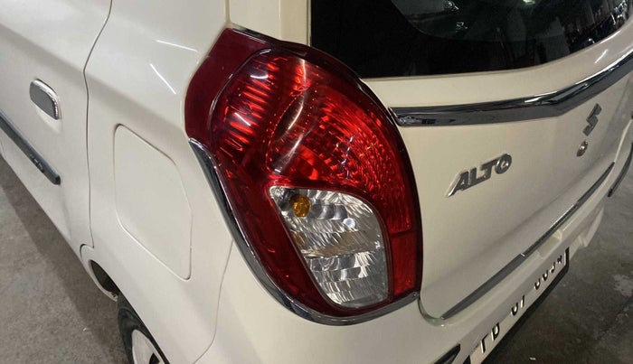 2019 Maruti Alto VXI, Petrol, Manual, 55,577 km, Left tail light - Minor scratches