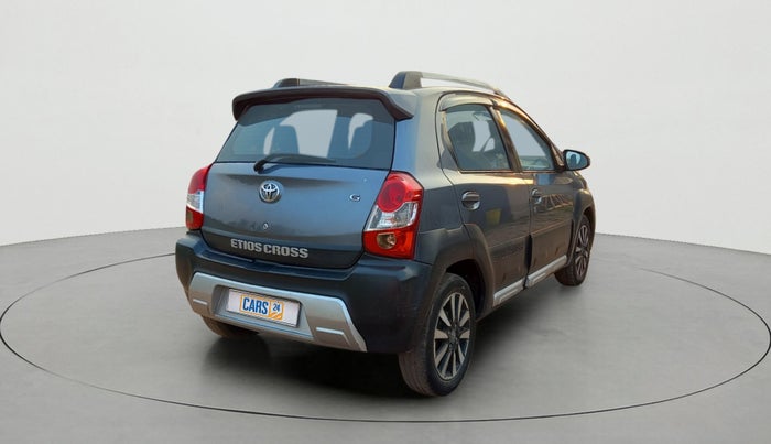 2014 Toyota Etios CROSS 1.2 G, Petrol, Manual, 44,436 km, Right Back Diagonal