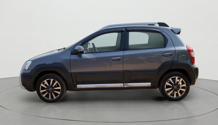 2014 Toyota Etios CROSS 1.2 G, Petrol, Manual, 44,436 km, Left Side