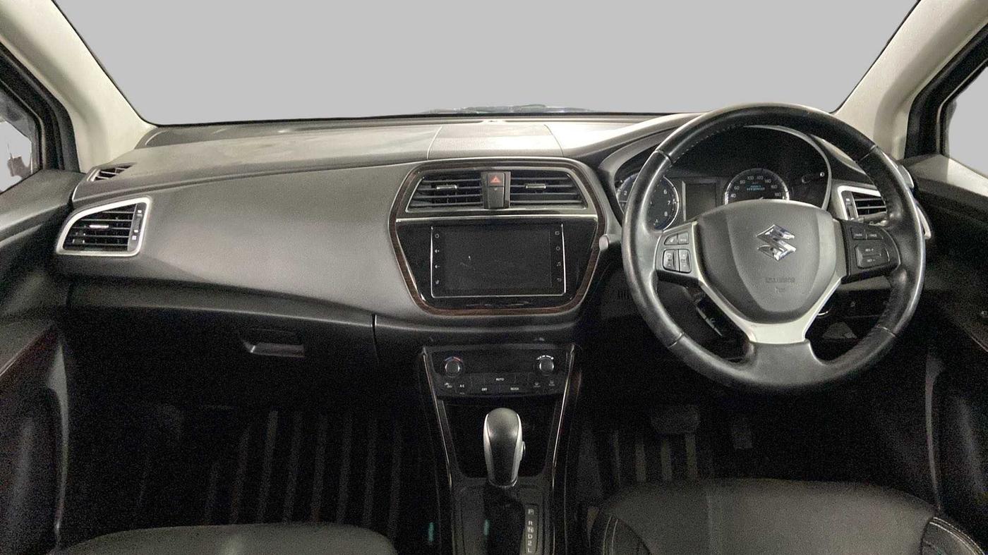 2020 Maruti S Cross ALPHA AT1.5, Petrol, Automatic, 19,475 km, Dashboard