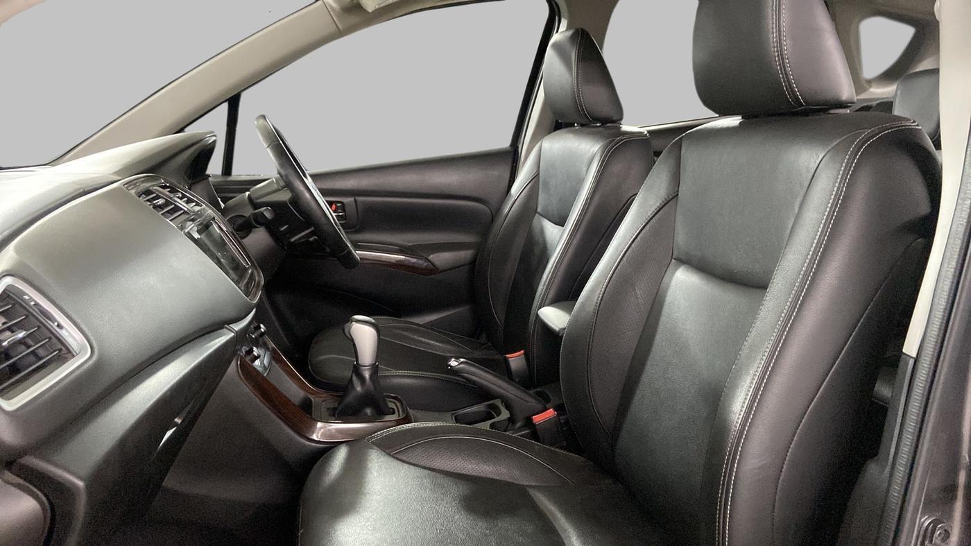 2020 Maruti S Cross ALPHA AT1.5, Petrol, Automatic, 19,475 km, Right Side Front Door Cabin