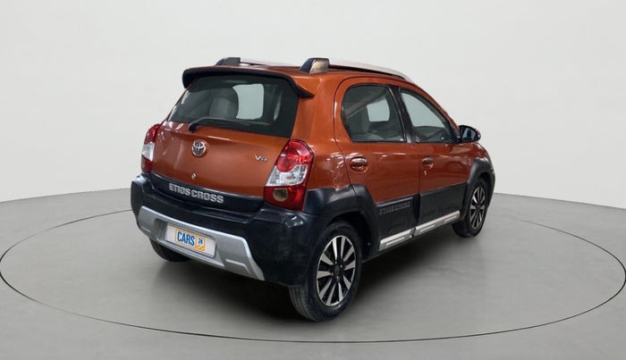 2016 Toyota Etios CROSS 1.4 VD, Diesel, Manual, 78,277 km, Right Back Diagonal