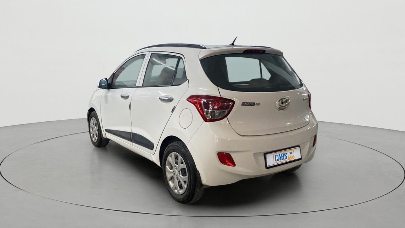 2015 Hyundai Grand i10 SPORTZ 1.1 CRDI, Diesel, Manual, 46,501 km, Left Back Diagonal