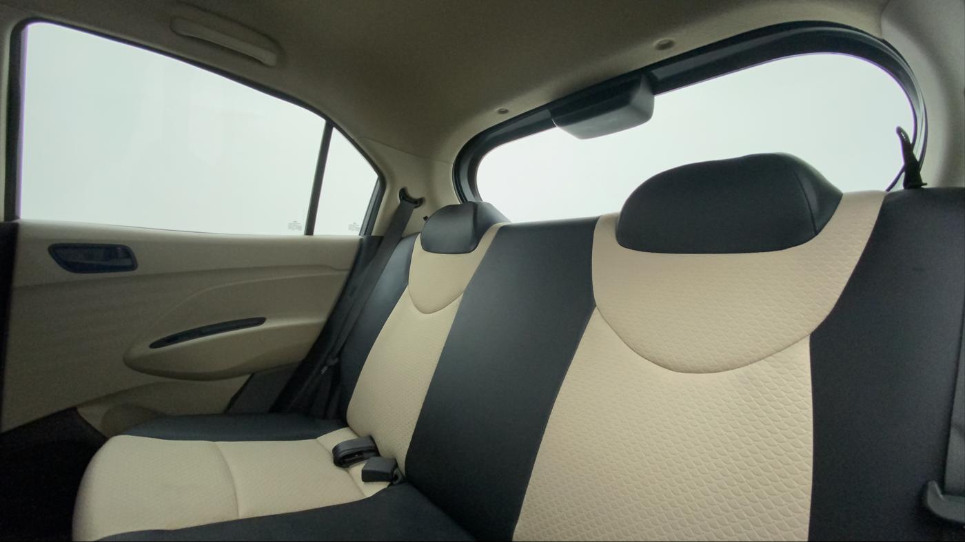 2022 Hyundai NEW SANTRO SPORTZ MT, Petrol, Manual, 2,738 km, Right Side Rear Door Cabin