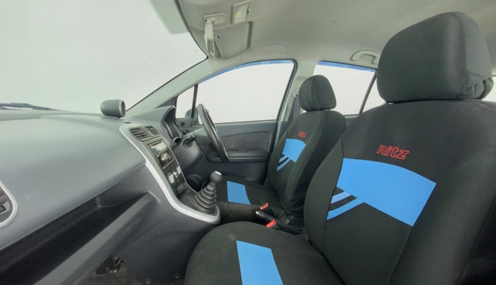 2014 Maruti Ritz VXI, Petrol, Manual, 37,182 km, Right Side Front Door Cabin