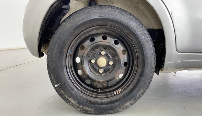 2014 Maruti Ritz VXI, Petrol, Manual, 37,182 km, Right Rear Wheel