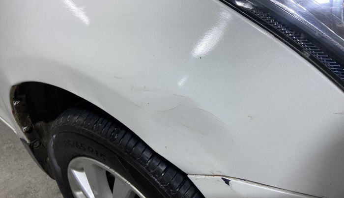 2016 Maruti Swift Dzire ZDI, Diesel, Manual, 73,201 km, Right fender - Slightly dented