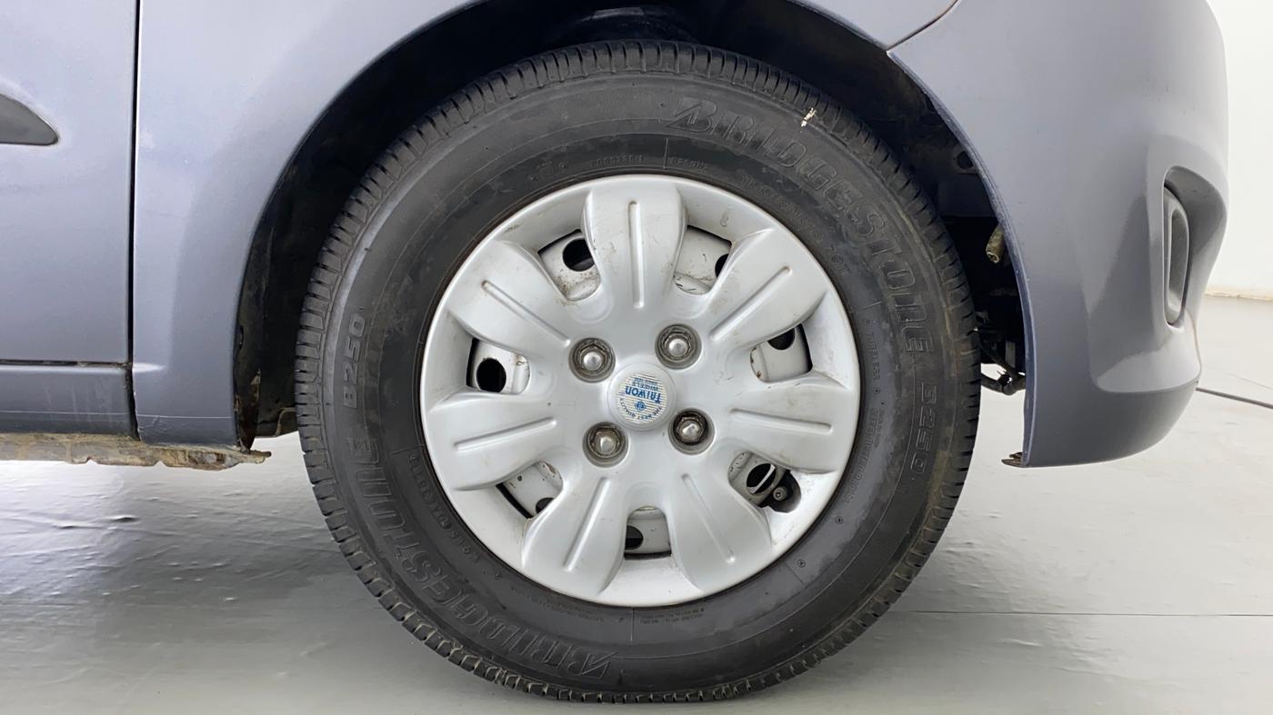 2014 Hyundai i10 MAGNA 1.1 IRDE2, Petrol, Manual, 66,950 km, Right Front Wheel