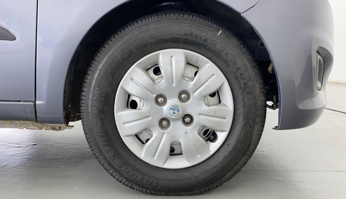 2014 Hyundai i10 MAGNA 1.1 IRDE2, Petrol, Manual, 66,950 km, Right Front Wheel