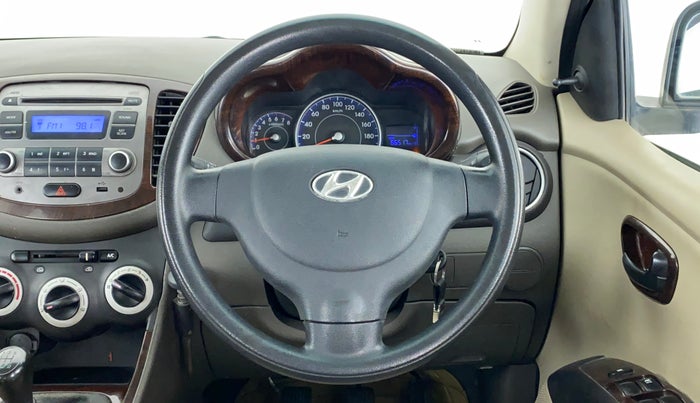 2014 Hyundai i10 MAGNA 1.1 IRDE2, Petrol, Manual, 66,950 km, Steering Wheel Close Up