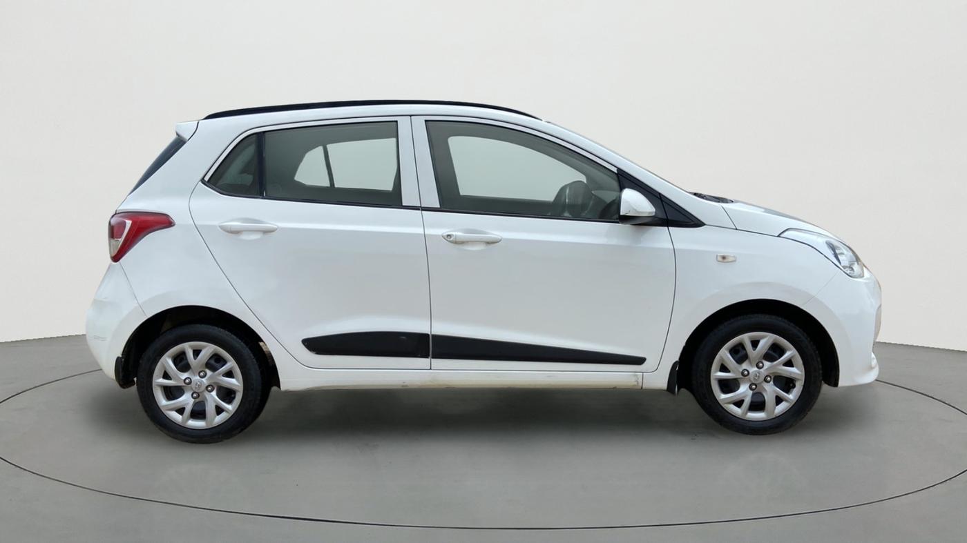 2019 Hyundai Grand i10 MAGNA 1.2 KAPPA VTVT, Petrol, Manual, 40,166 km, Right Side View