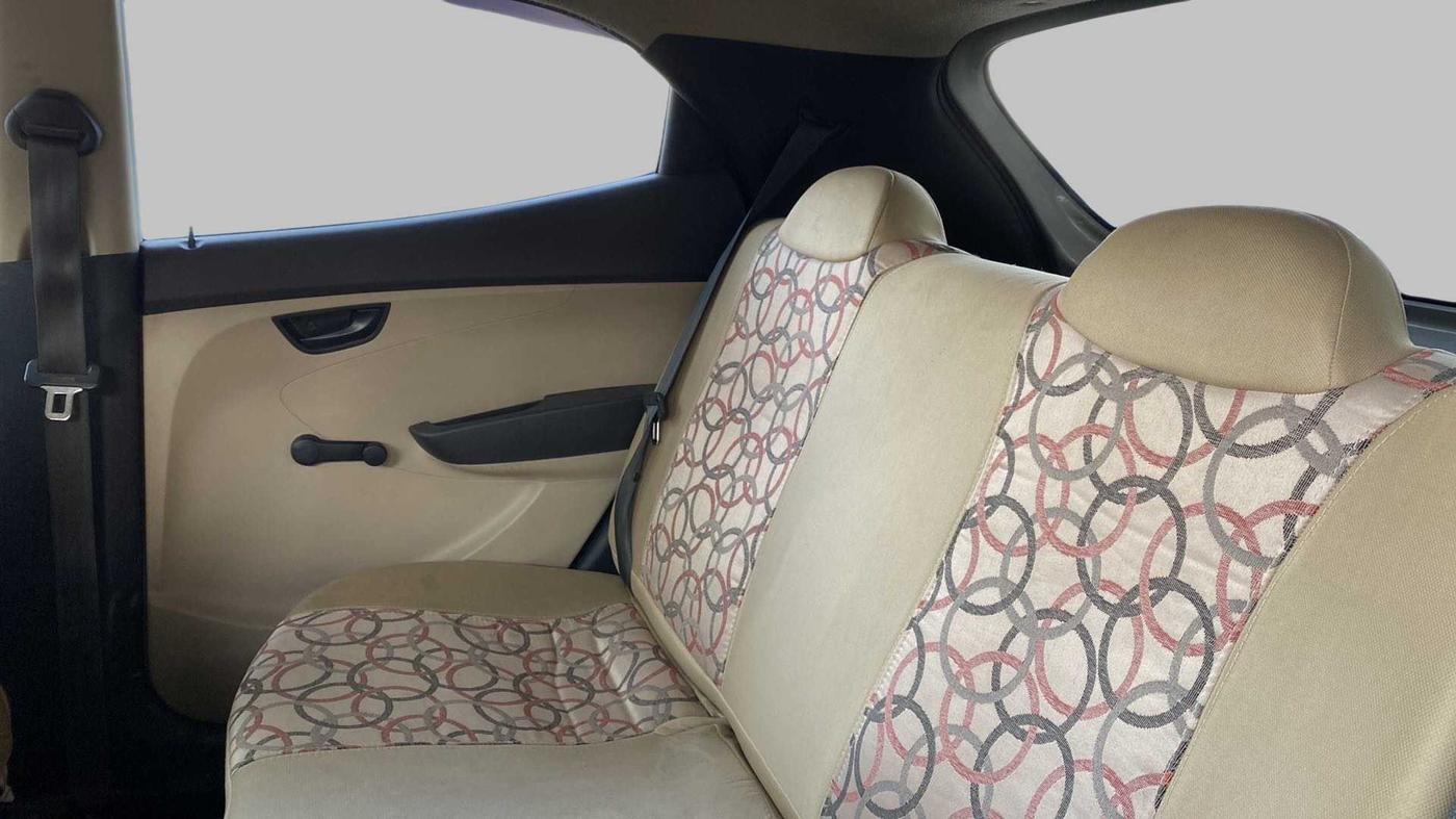 2014 Hyundai Eon ERA +, Petrol, Manual, 22,291 km, Right Side Rear Door Cabin