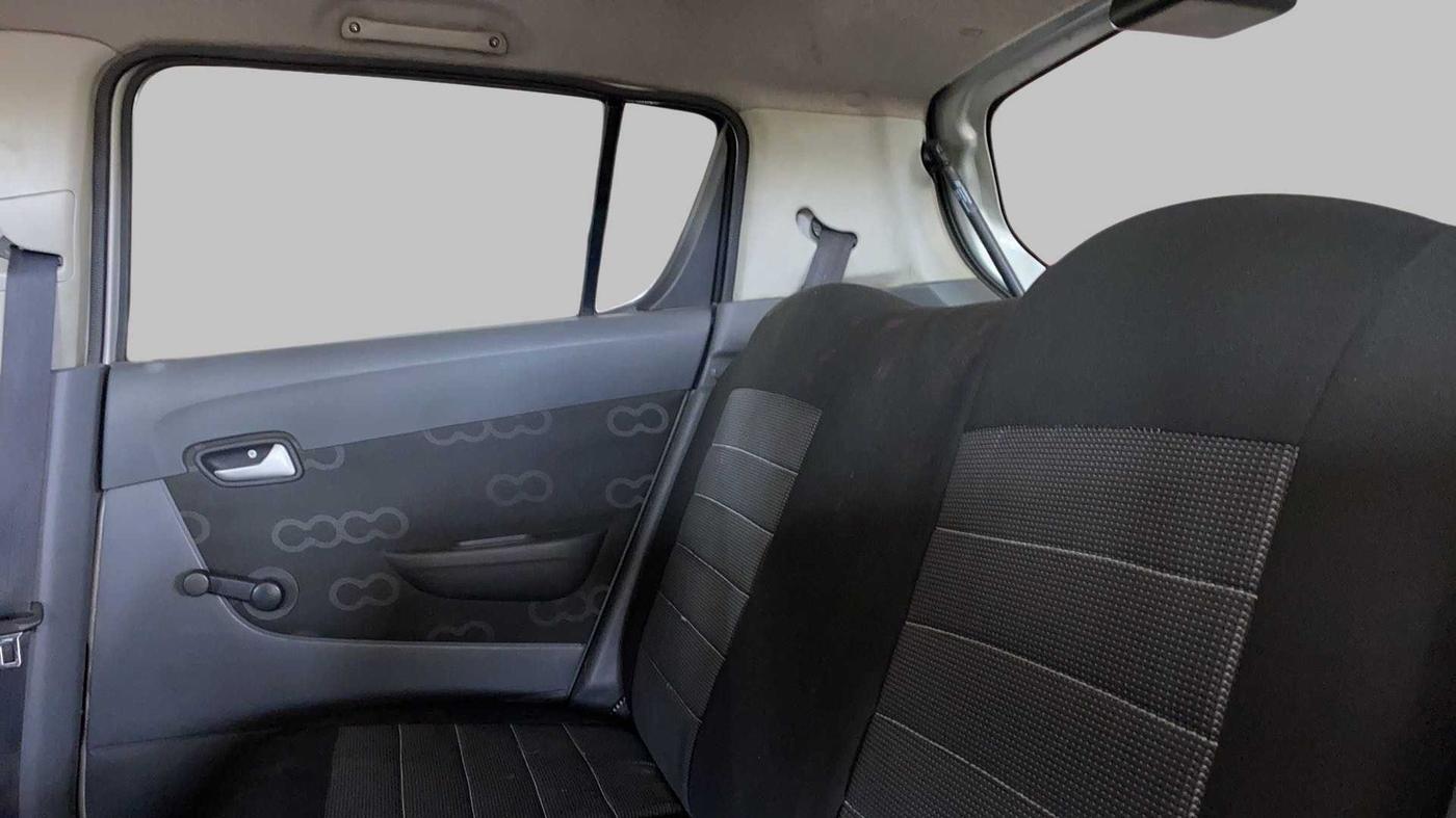 2014 Maruti Alto 800 LXI, Petrol, Manual, 84,928 km, Right Side Rear Door Cabin