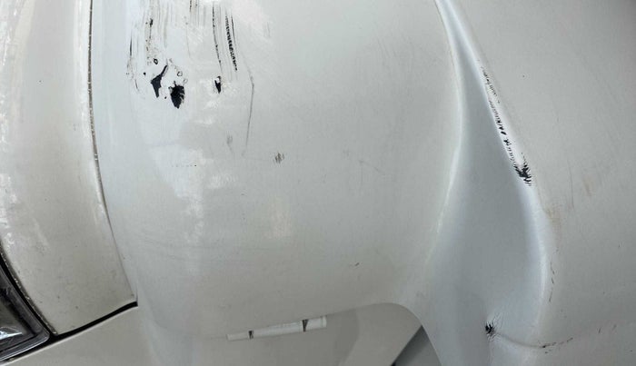 2016 Mahindra Scorpio S10, Diesel, Manual, 93,799 km, Rear bumper - Minor scratches