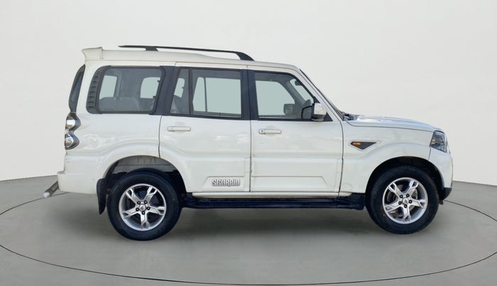 2016 Mahindra Scorpio S10, Diesel, Manual, 93,799 km, Right Side View