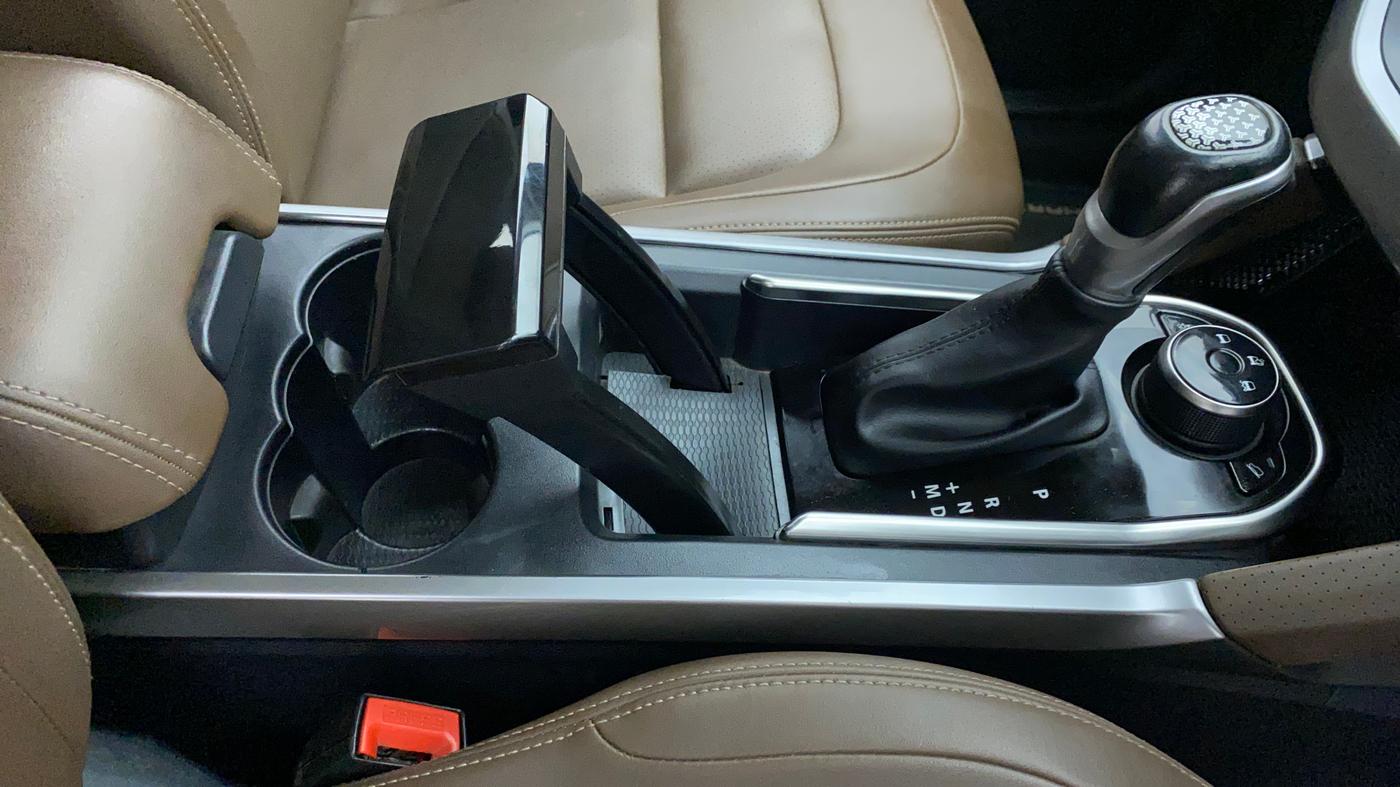 2021 Tata Harrier XZA PLUS 2.0L DUAL TONE, Diesel, Automatic, 22,947 km, Gear Lever