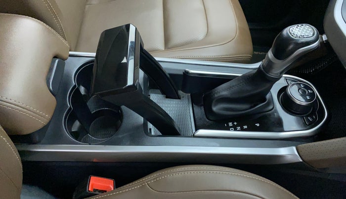2021 Tata Harrier XZA PLUS 2.0L DUAL TONE, Diesel, Automatic, 22,947 km, Gear Lever