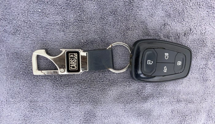 2021 Tata Harrier XZA PLUS 2.0L DUAL TONE, Diesel, Automatic, 22,947 km, Key Close Up